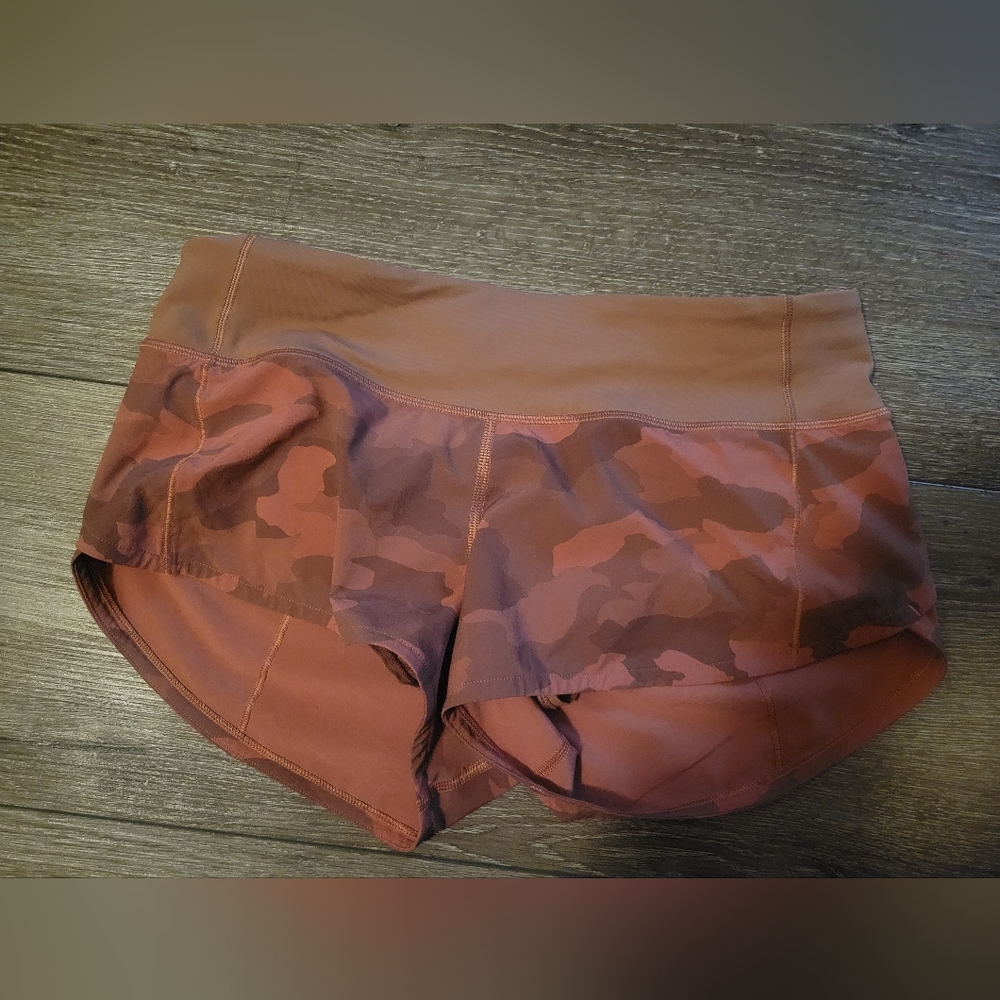 Perfect condition size 4 lululemon speed shorts